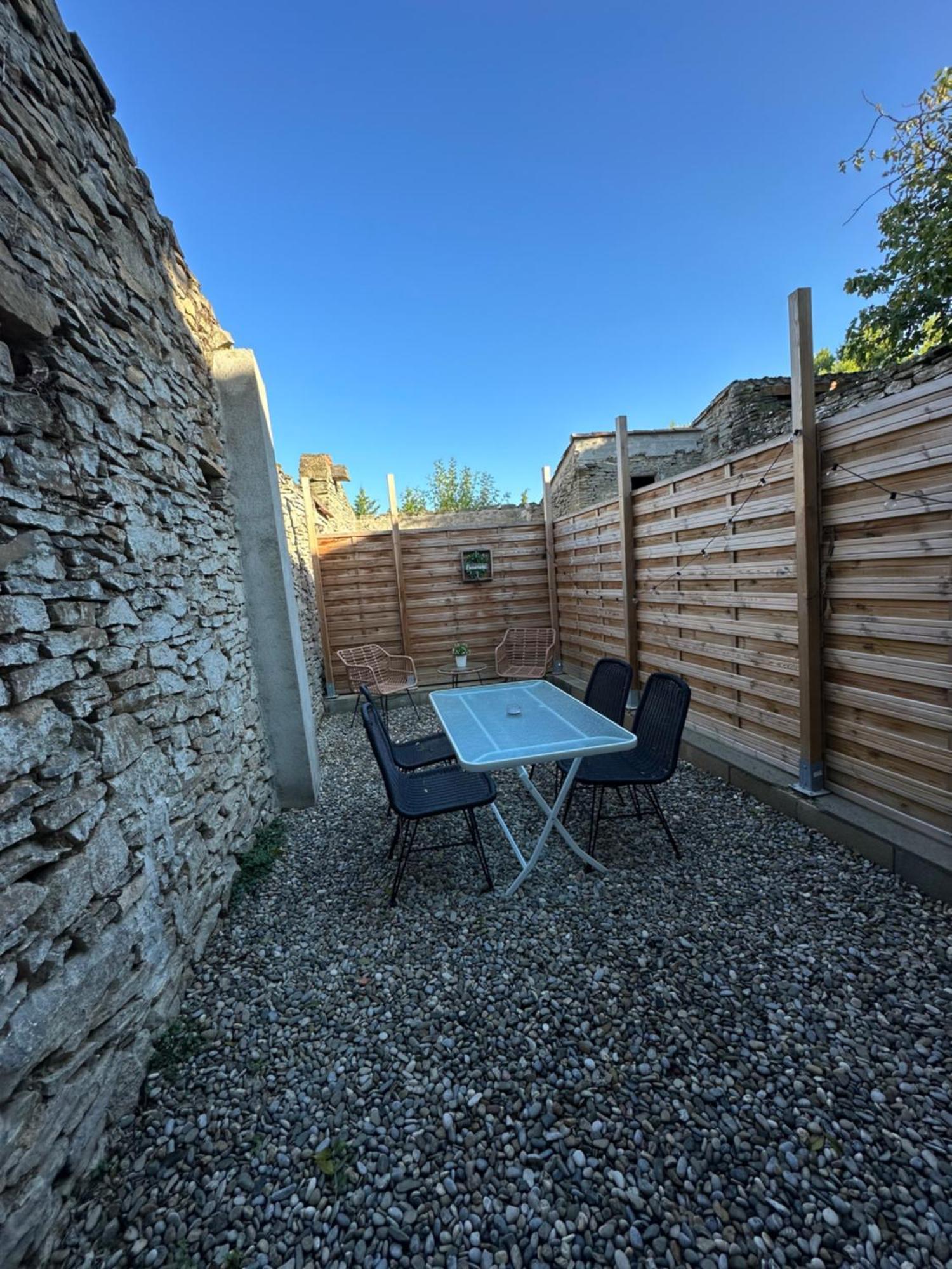 Agreable Petite Maison Au Coeur Du Minervois Villarzel-Cabardes Exterior photo